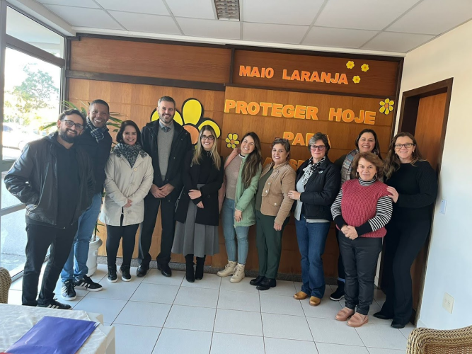 Maio Laranja - Combate ao Abuso e à Exploração Sexual de Crianças e Adolescentes
